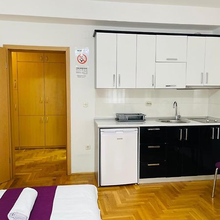 Front Beach Exclusive Apartments Struga Buitenkant foto
