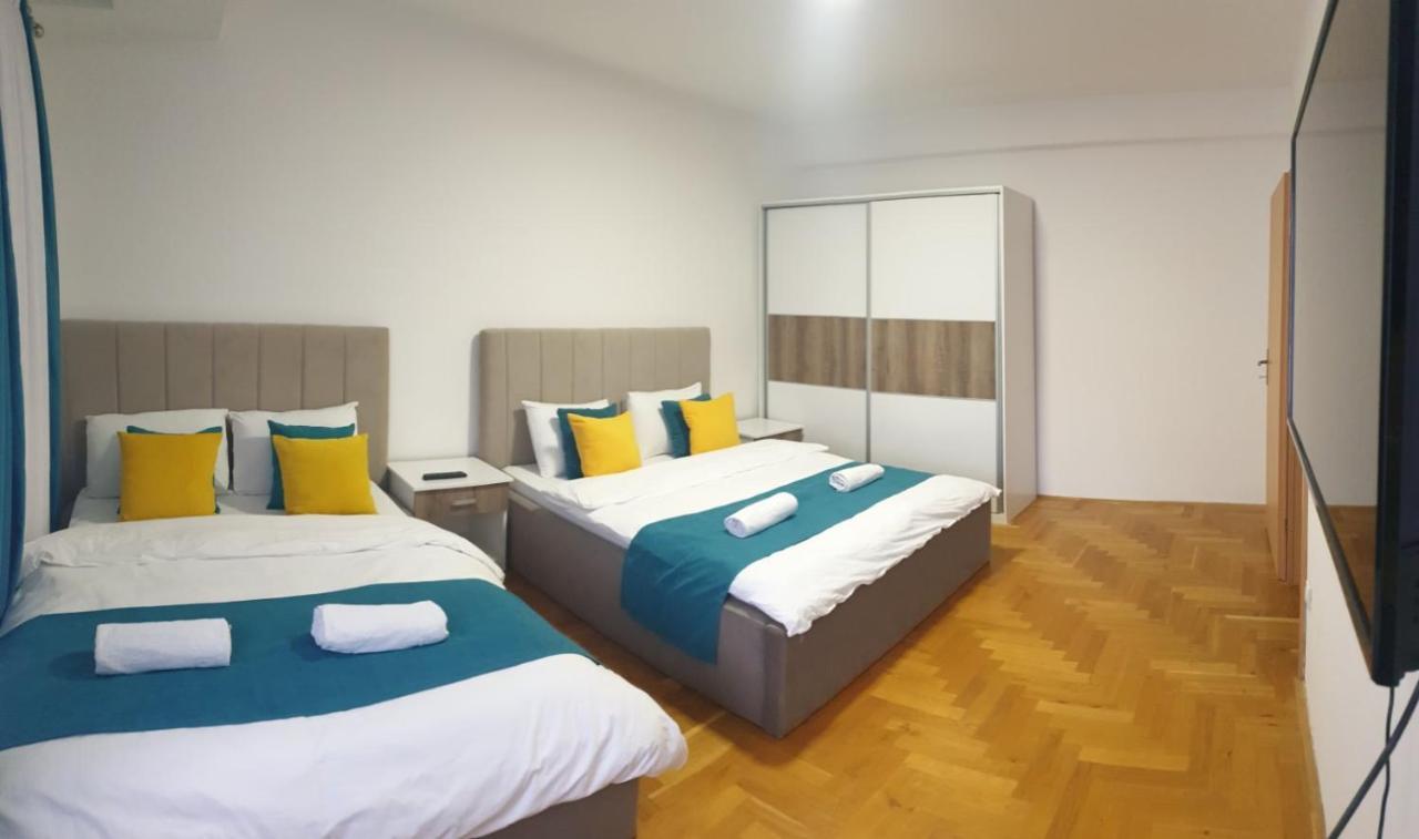 Front Beach Exclusive Apartments Struga Buitenkant foto