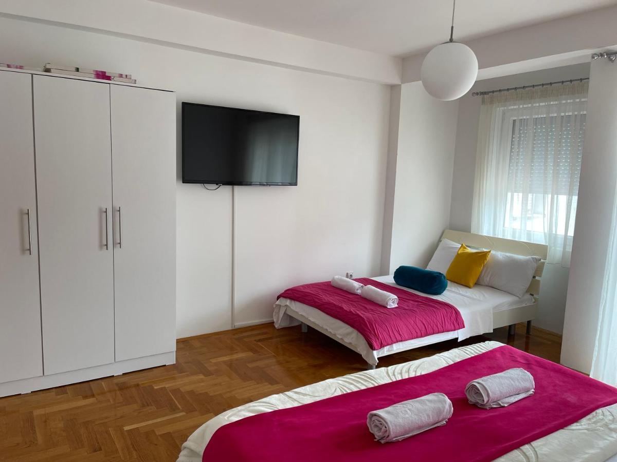 Front Beach Exclusive Apartments Struga Buitenkant foto