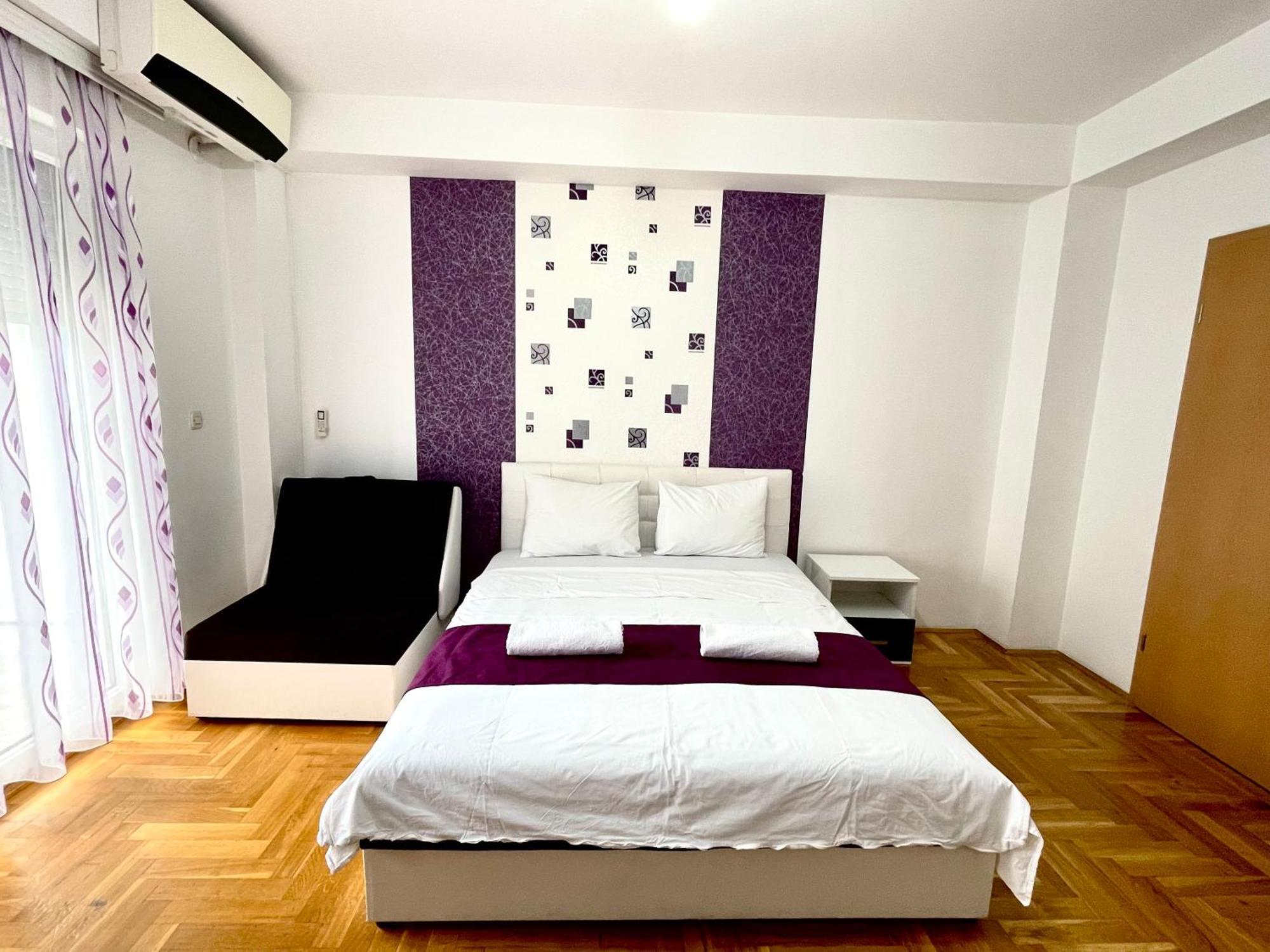 Front Beach Exclusive Apartments Struga Buitenkant foto