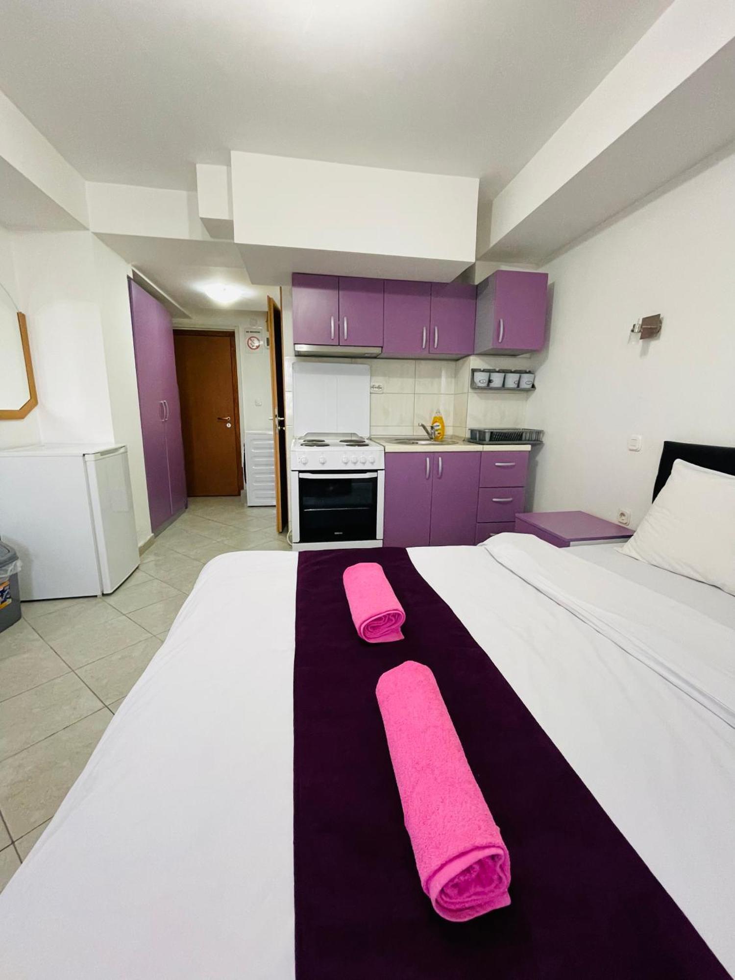 Front Beach Exclusive Apartments Struga Buitenkant foto