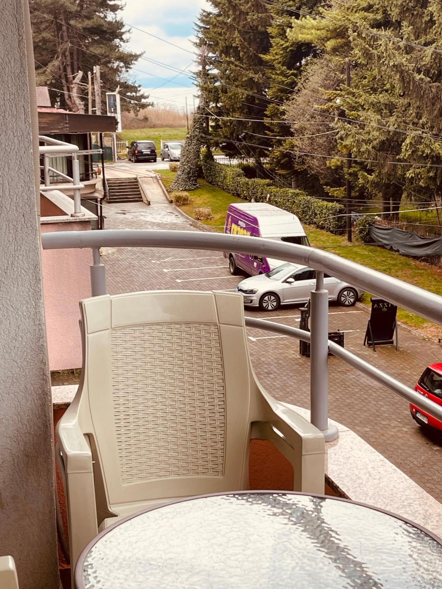 Front Beach Exclusive Apartments Struga Buitenkant foto